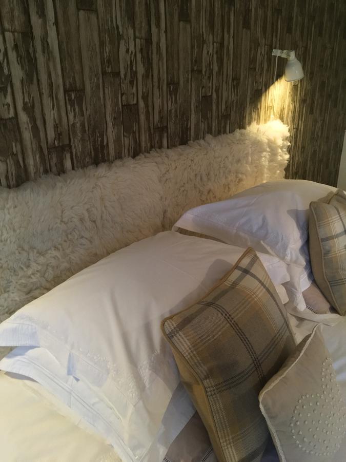 Bed and Breakfast Pickersgill Manor Farm Silsden Екстер'єр фото